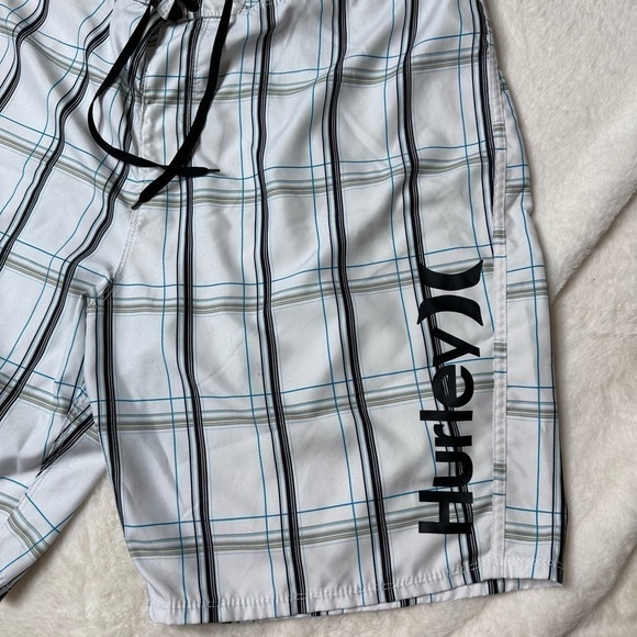 Hurley Swim Trunks - Picture 3 of 6